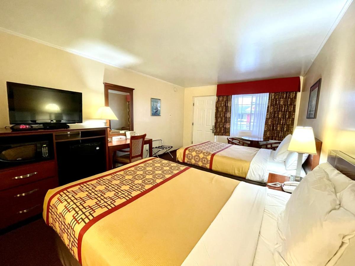 Passport Inn Somers Point - Somers Point Eksteriør billede